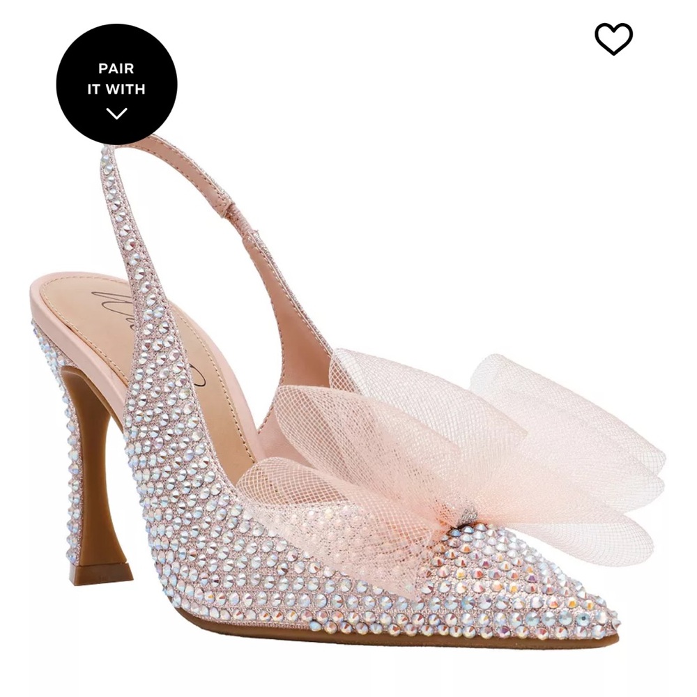 Wild Pair
Alegro Bow Slingback Pumps